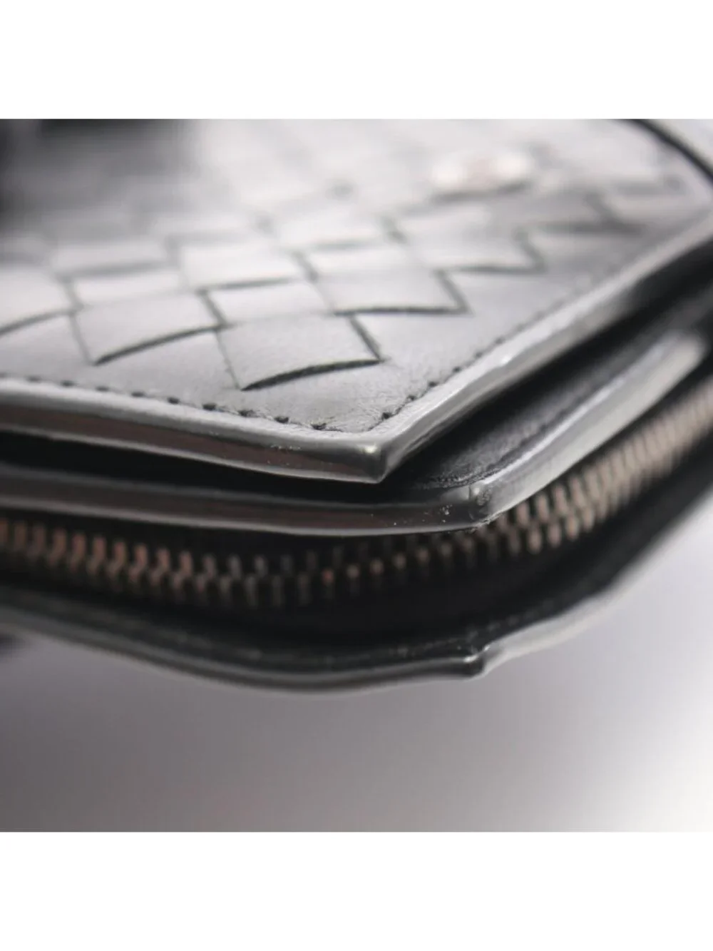 Bottega Veneta Bifold Wallet Intrecciato Black Leather